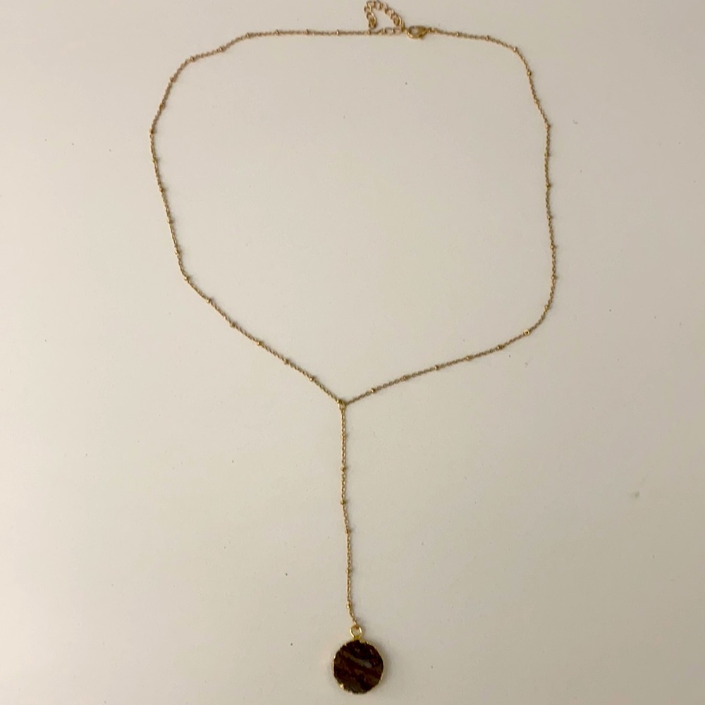 Double sided stone hanging necklace